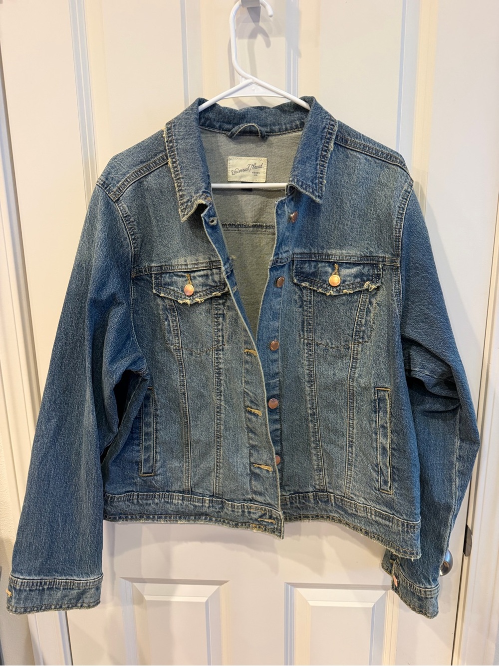 Universal Thread Blue Denim Trucker Jacket